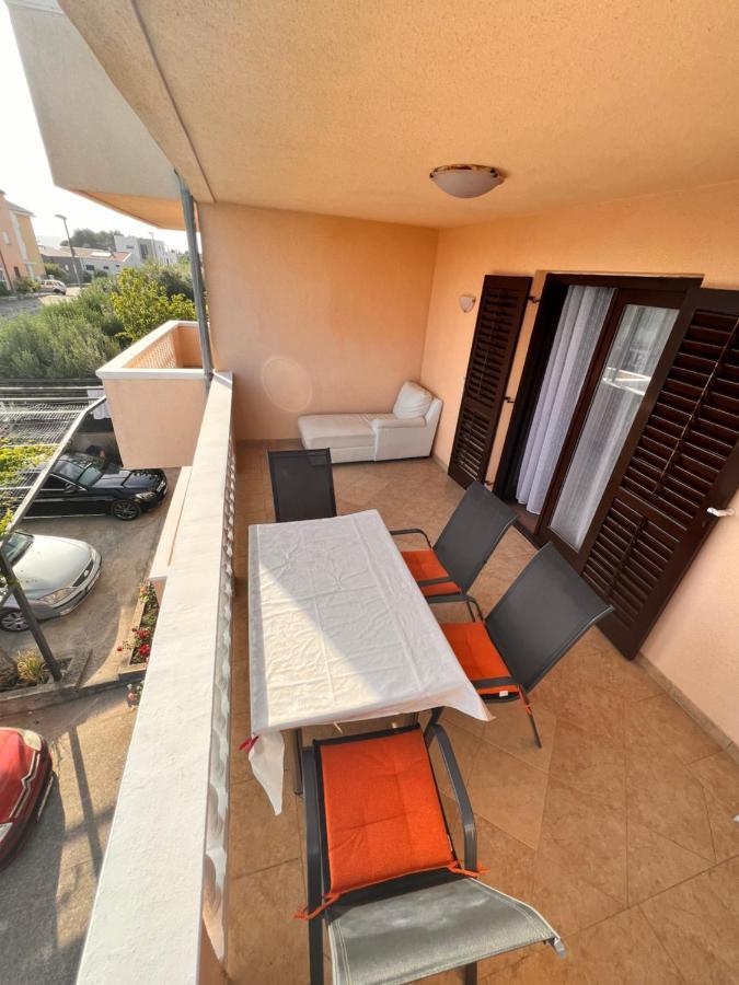 Apartment Plavia Biograd Biograd Na Moru Bagian luar foto