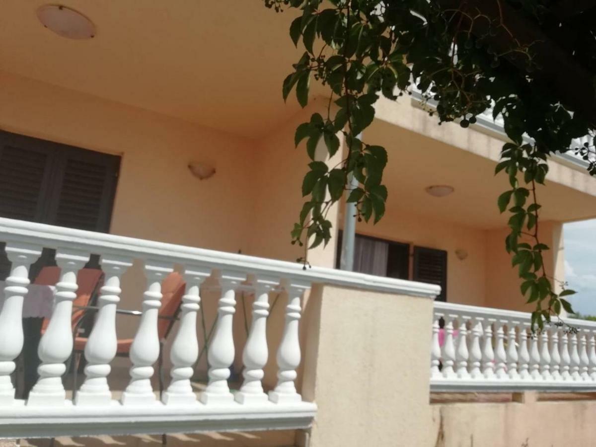 Apartment Plavia Biograd Biograd Na Moru Bagian luar foto