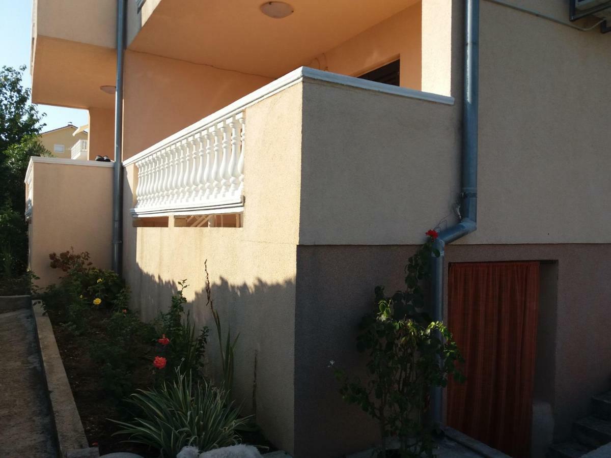 Apartment Plavia Biograd Biograd Na Moru Bagian luar foto